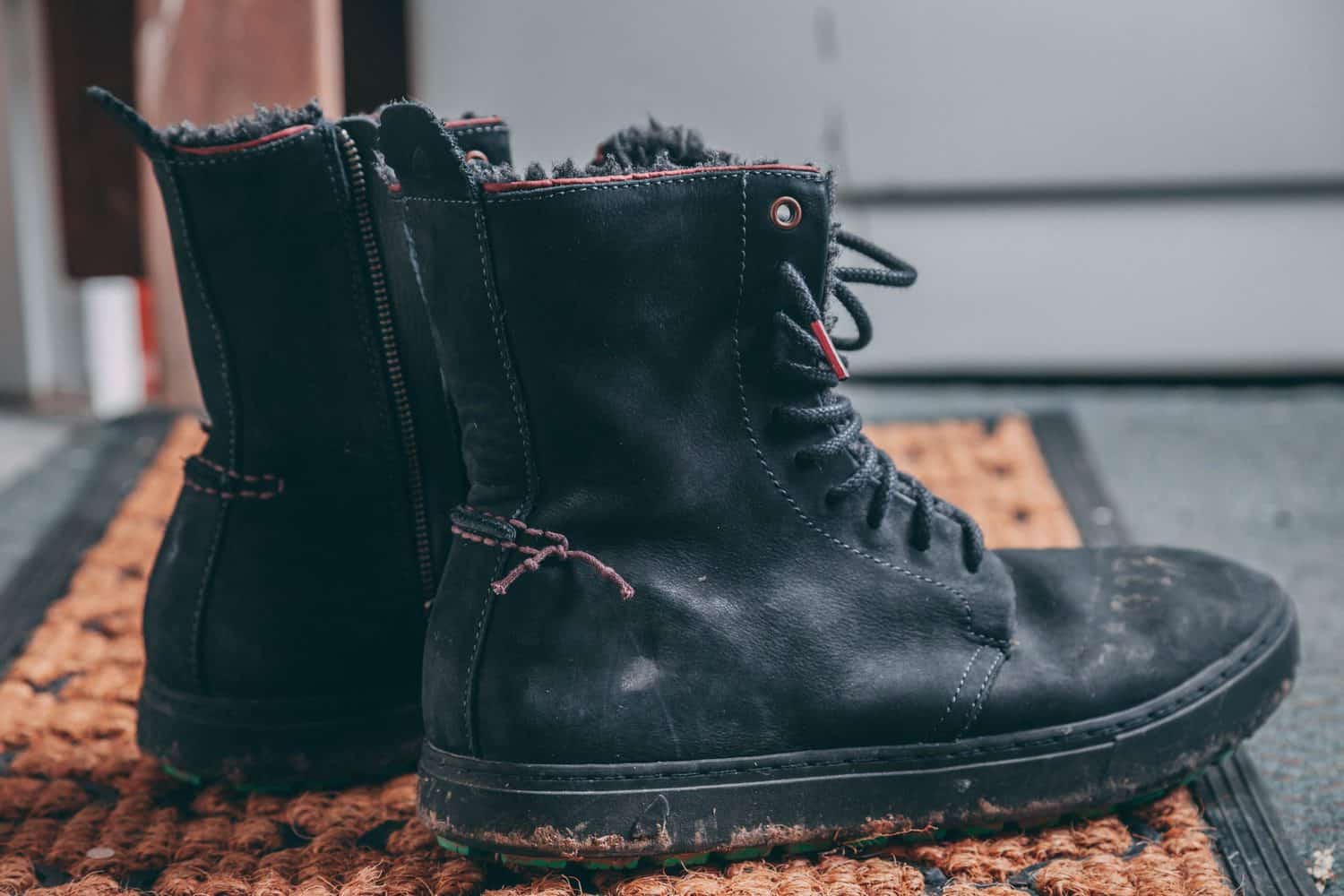 minimalist hiking boot