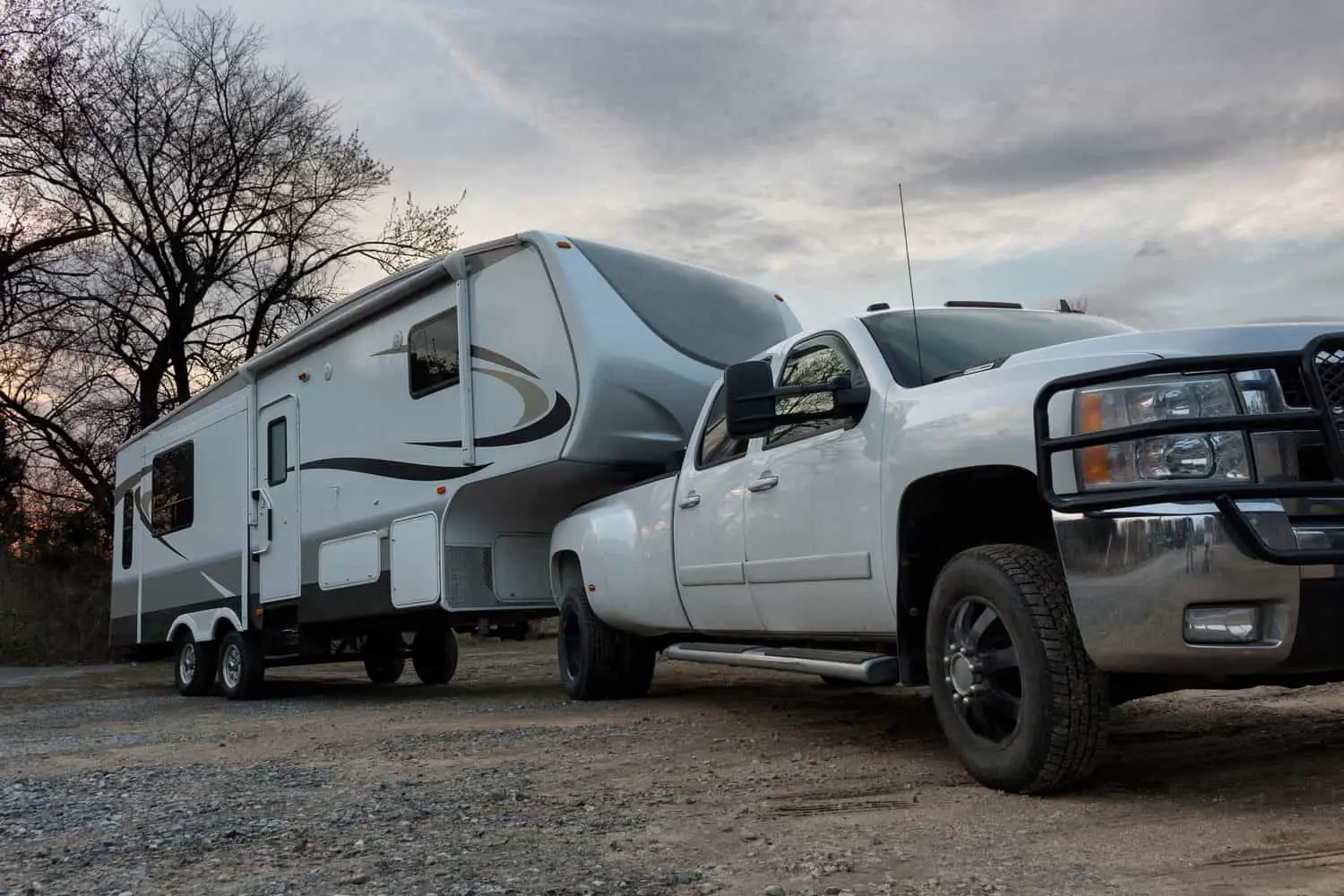 What Size Truck Do I Need To Tow A Travel Trailer