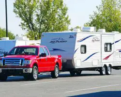Do I Need a Weight Distribution Hitch For My Camper? (Guide)