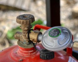 Great 10 RV Propane Regulator Options On The Market