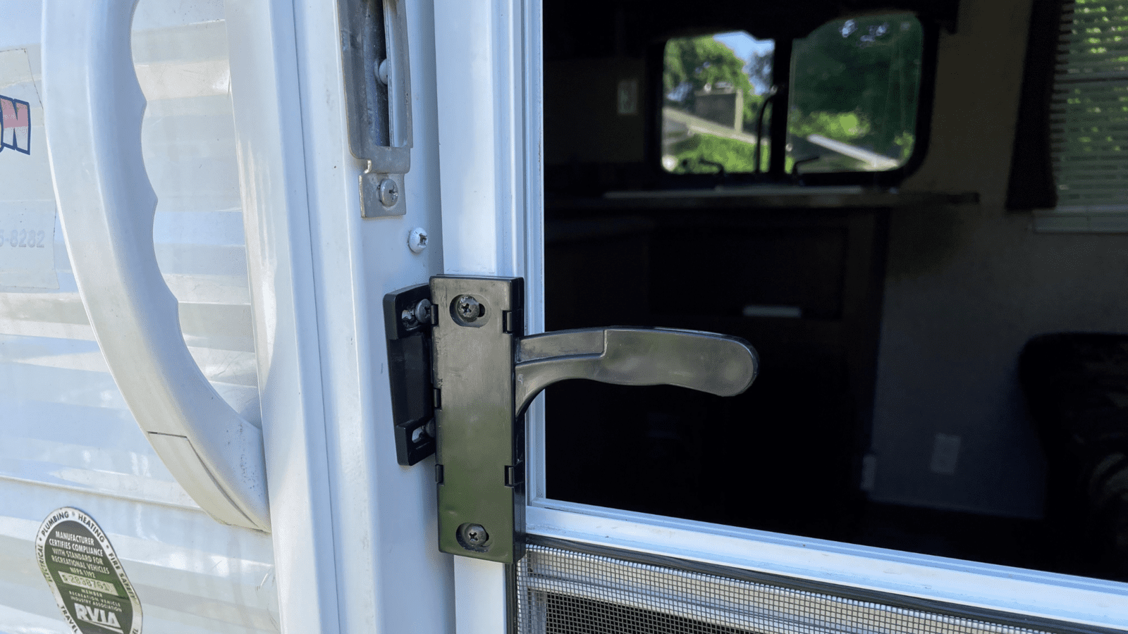 crl-a-black-sliding-screen-door-latch-and-pull-with-screw-holes-my