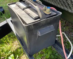 How to Maintain and Replace Your Travel Trailer’s Batteries